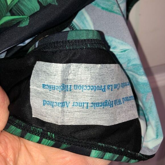 KONA SOL - NWT - L Sz Lg Full Coverage Tummy Control Tie-Front 1-Piece/Tropical - Picture 10 of 15